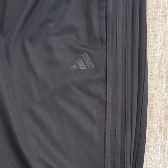 Adidas Women’s Soccer Warmup Pants - Picture 2 of 7